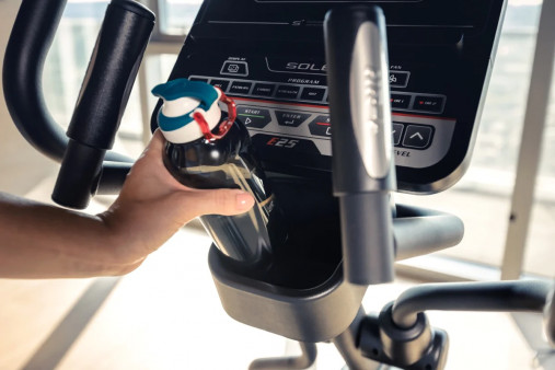 Эллиптический тренажер Sole Fitness E25 (2023) Эллиптический тренажер Sole Fitness E25 (2023)