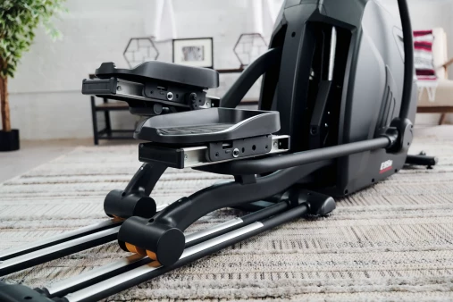 Эллиптический тренажер Sole Fitness Е95S (2023) с изменяемой длиной шага (46 - 61 см) Эллиптический тренажер Sole Fitness Е95S (2023) с изменяемой длиной шага (46 - 61 см)