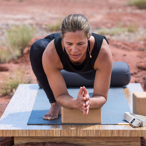 Коврик для йоги HUGGER MUGGER Sticky Mat серый Коврик для йоги HUGGER MUGGER Sticky Mat серый