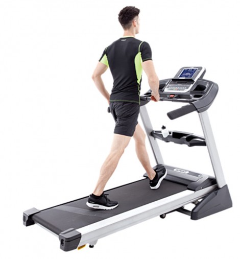 Широкое полотно 152,5 х 56 см, мощный двигатель 4 л.с. Широкое полотно 152,5 х 56 см, мощный двигатель 4 л.с.